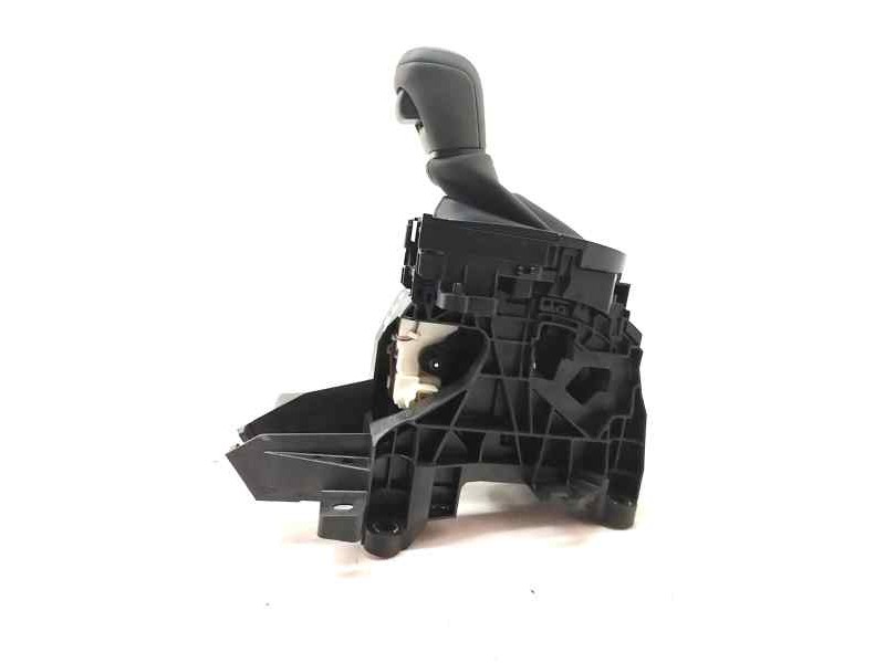 Recambio de palanca cambio para toyota yaris iv 1.5 hybrid 116 cv referencia OEM IAM 750588  