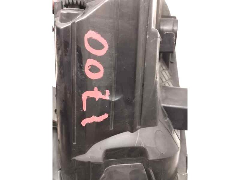 Recambio de faro derecho para kia cee´d 1.6 crdi 136 cv referencia OEM IAM   