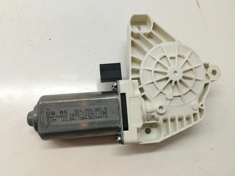 Recambio de motor elevalunas trasero izquierdo para volkswagen arteon (3h7) r-line 4motion referencia OEM IAM 5Q4959802B  