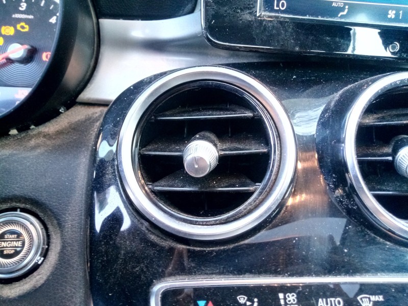 Recambio de rejilla aireadora para mercedes-benz clase c (w205) lim. c 200 d (205.001) referencia OEM IAM   
							