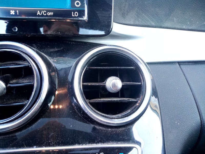 Recambio de rejilla aireadora para mercedes-benz clase c (w205) lim. c 200 d (205.001) referencia OEM IAM   
							