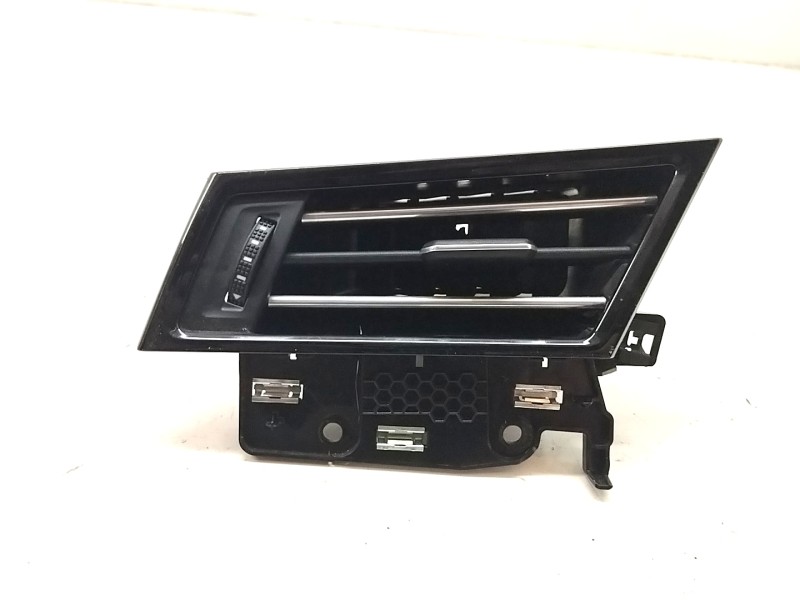 Recambio de rejilla aireadora para volkswagen arteon (3h7) r-line 4motion referencia OEM IAM 3G1819701  