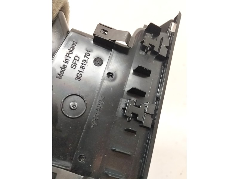 Recambio de rejilla aireadora para volkswagen arteon (3h7) r-line 4motion referencia OEM IAM 3G1819701  