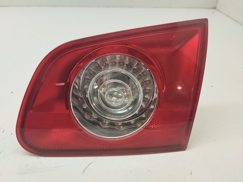 Recambio de piloto trasero derecho interior para volkswagen passat variant (3c5) 2.0 tdi referencia OEM IAM   