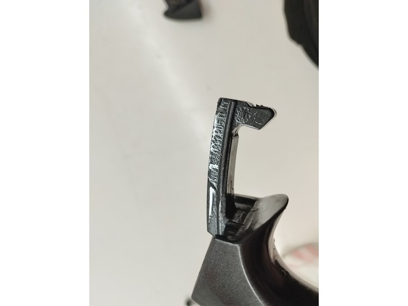 Recambio de maneta exterior trasera izquierda para volkswagen arteon (3h7) r-line 4motion referencia OEM IAM 5G0837205  