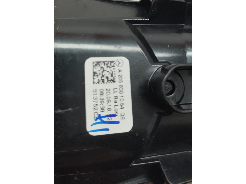 Recambio de rejilla aireadora para mercedes-benz clase c (w205) lim. c 200 d (205.001) referencia OEM IAM A205830115408  