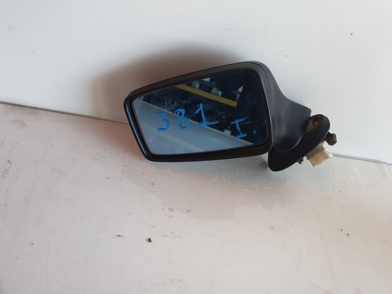 Recambio de retrovisor izquierdo para audi 80/90 (893) 2.0 referencia OEM IAM   