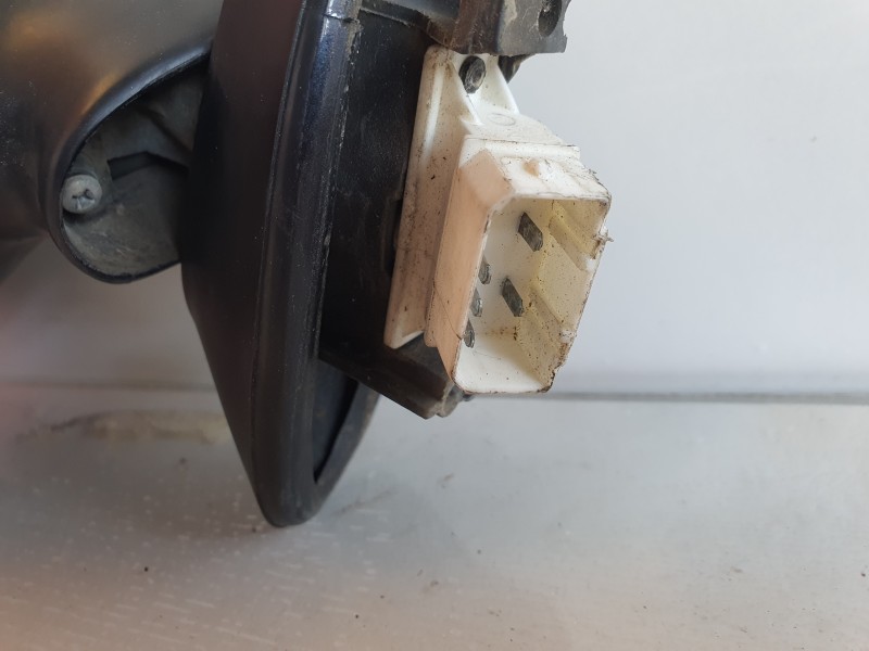 Recambio de retrovisor izquierdo para audi 80/90 (893) 2.0 referencia OEM IAM   