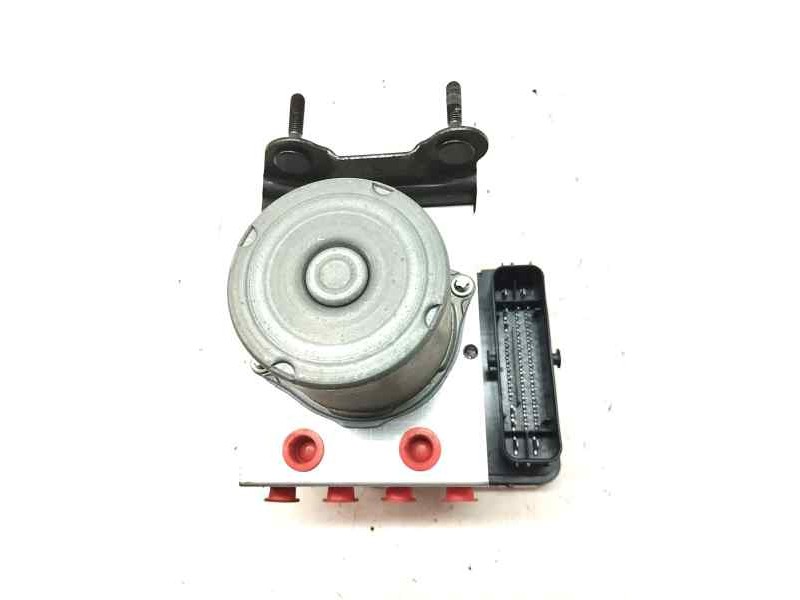 Recambio de abs para toyota yaris iv 1.5 hybrid 116 cv referencia OEM IAM 445400D781  