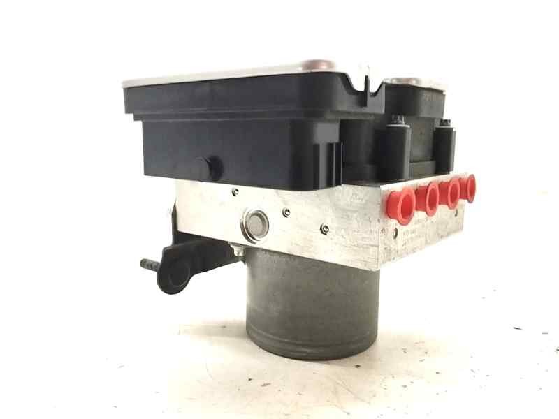 Recambio de abs para toyota yaris iv 1.5 hybrid 116 cv referencia OEM IAM 445400D781  