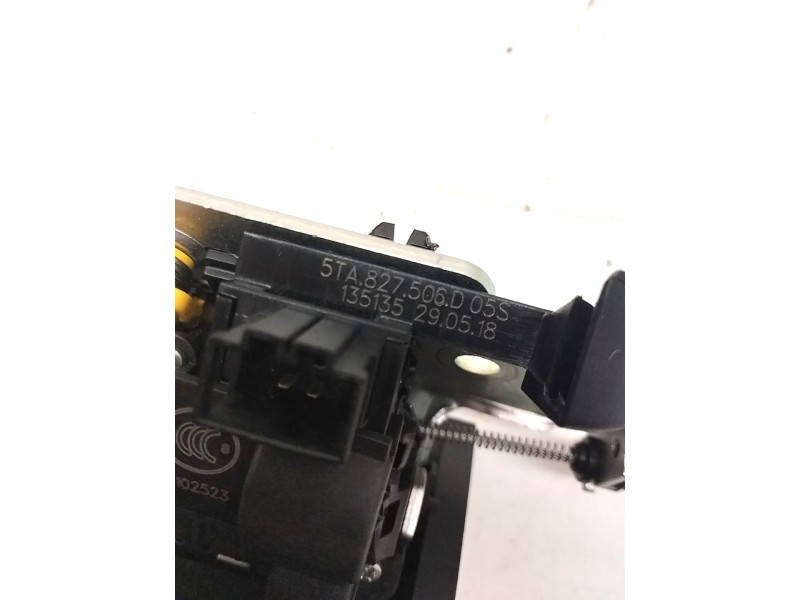 Recambio de cerradura maletero / porton para volkswagen arteon (3h7) r-line 4motion referencia OEM IAM 5TA827506D  