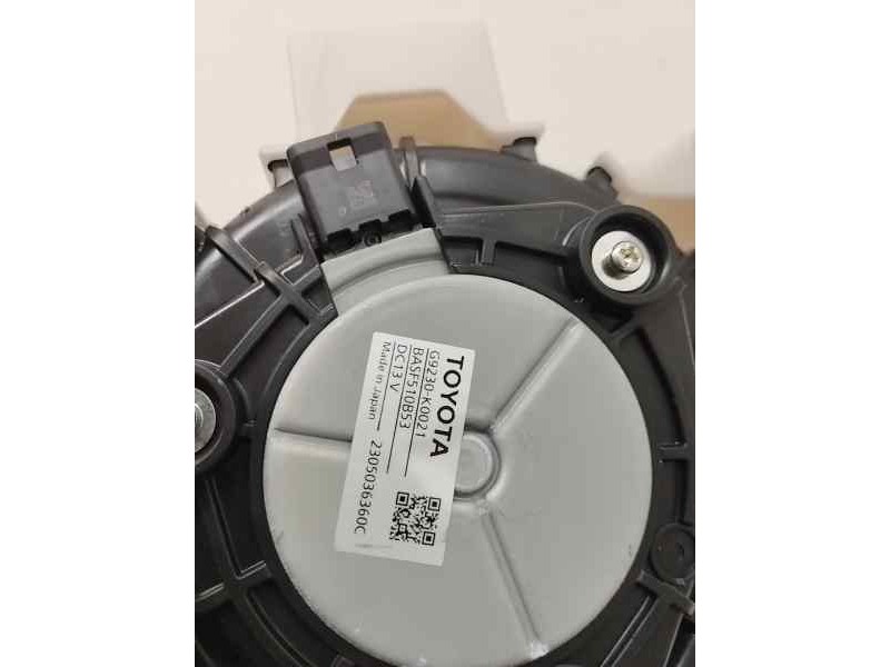 Recambio de motor calefaccion para toyota yaris iv 1.5 hybrid 116 cv referencia OEM IAM G9230K0021  