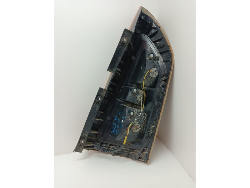 Recambio de piloto trasero izquierdo para kia soul 1.6 cat referencia OEM IAM   