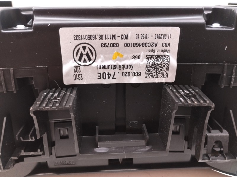 Recambio de cuadro instrumentos para volkswagen polo (6c1) advance bluemotion referencia OEM IAM 6C0920740E  