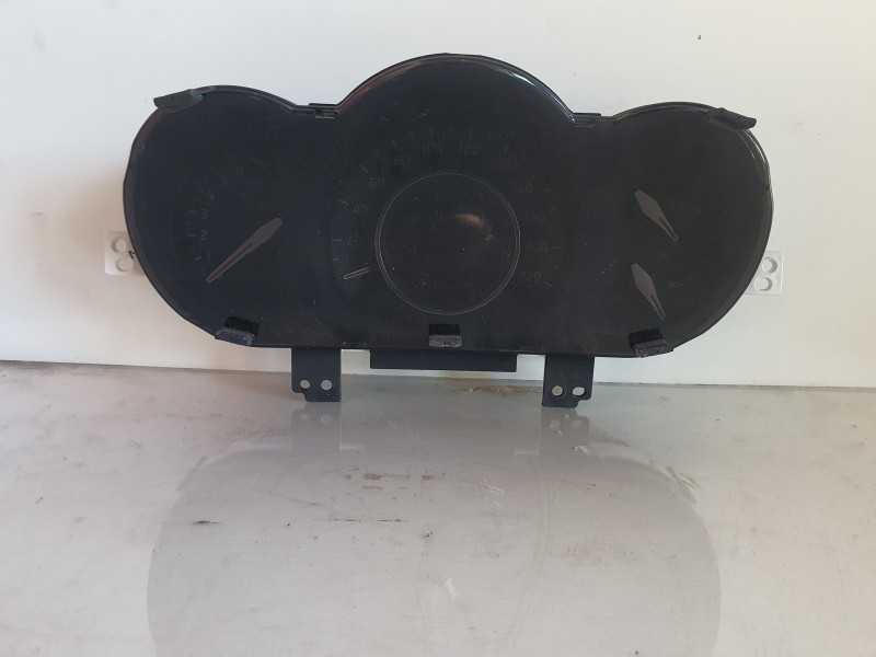 Recambio de cuadro instrumentos para kia rio basic referencia OEM IAM 940331W820  