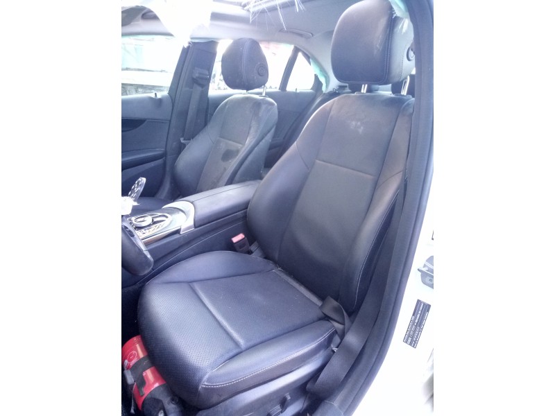 Recambio de asiento delantero izquierdo para mercedes-benz clase c (w205) lim. c 200 d (205.001) referencia OEM IAM   
							
