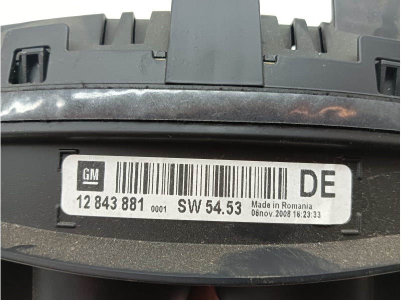 Recambio de cuadro instrumentos para opel insignia berlina 2.0 cdti cat referencia OEM IAM 12843881  