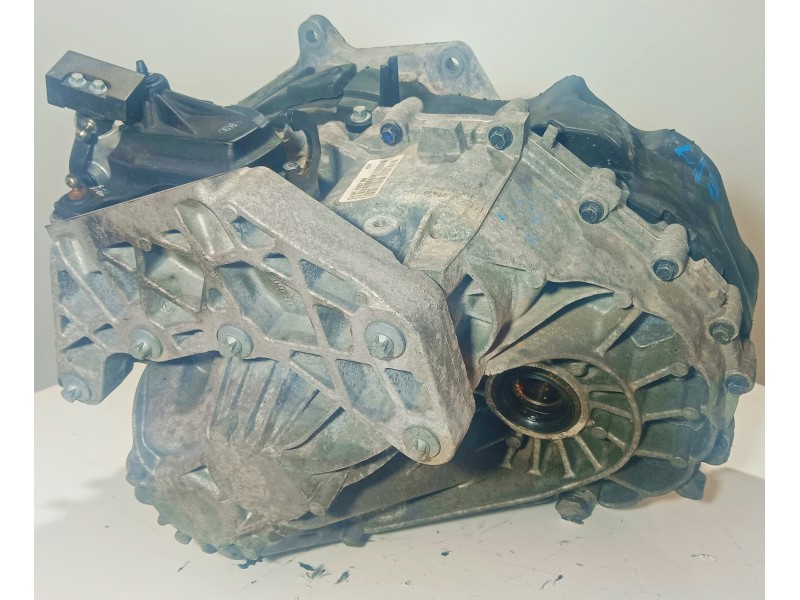 Recambio de caja cambios para land rover range rover evoque evoque referencia OEM IAM GJ3R7002BB  