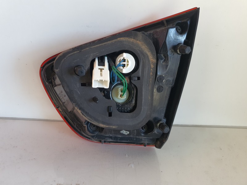 Recambio de piloto trasero izquierdo para kia rio basic referencia OEM IAM   