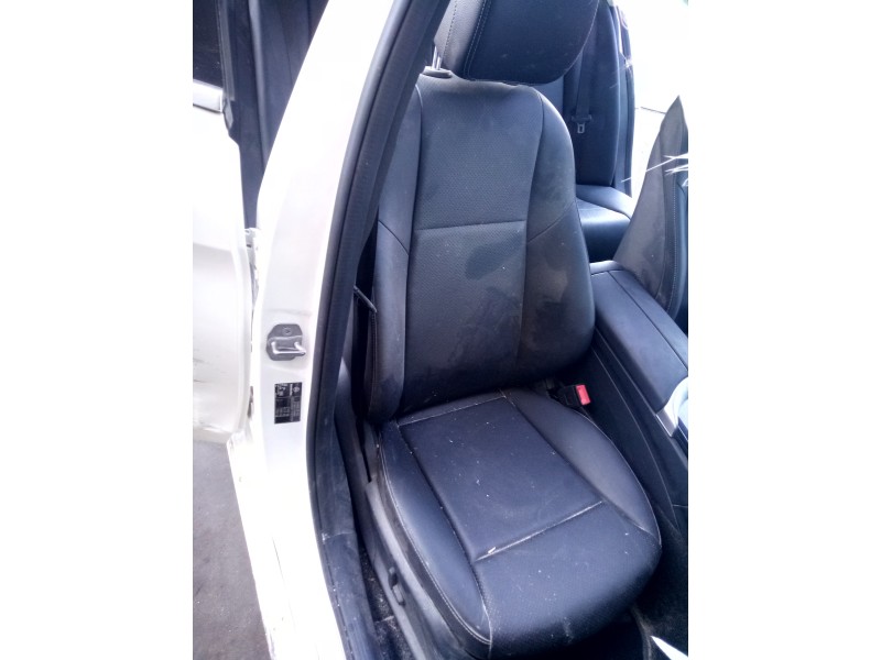 Recambio de asiento delantero derecho para mercedes-benz clase c (w205) lim. c 200 d (205.001) referencia OEM IAM   