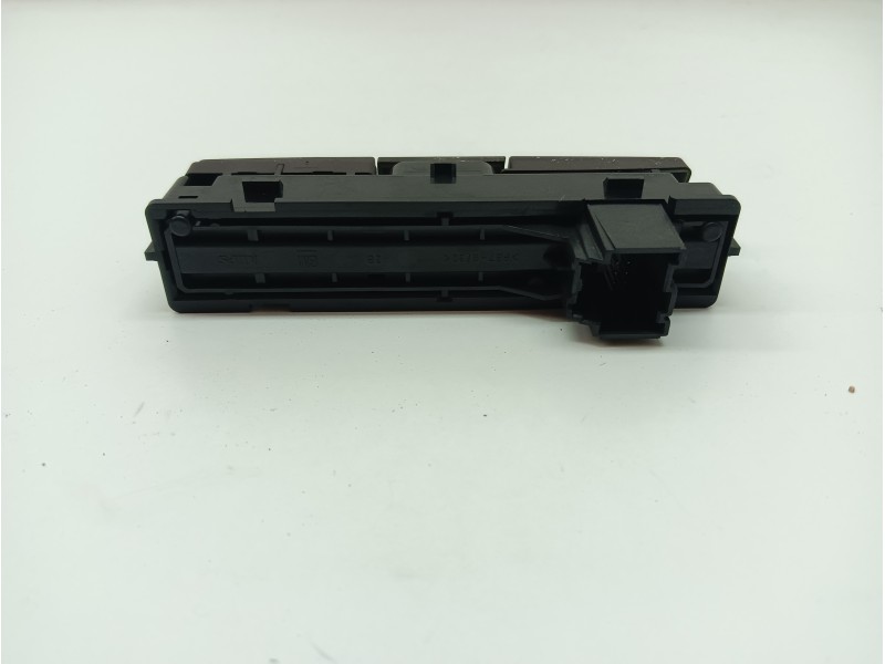 Recambio de mando multifuncion para opel insignia berlina 2.0 cdti cat referencia OEM IAM 13324595  