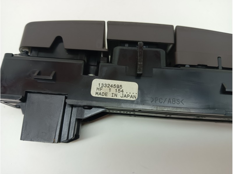 Recambio de mando multifuncion para opel insignia berlina 2.0 cdti cat referencia OEM IAM 13324595  