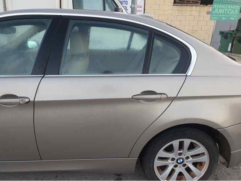 Recambio de puerta trasera izquierda para bmw serie 3 berlina (e90) 320d 177 cv referencia OEM IAM   