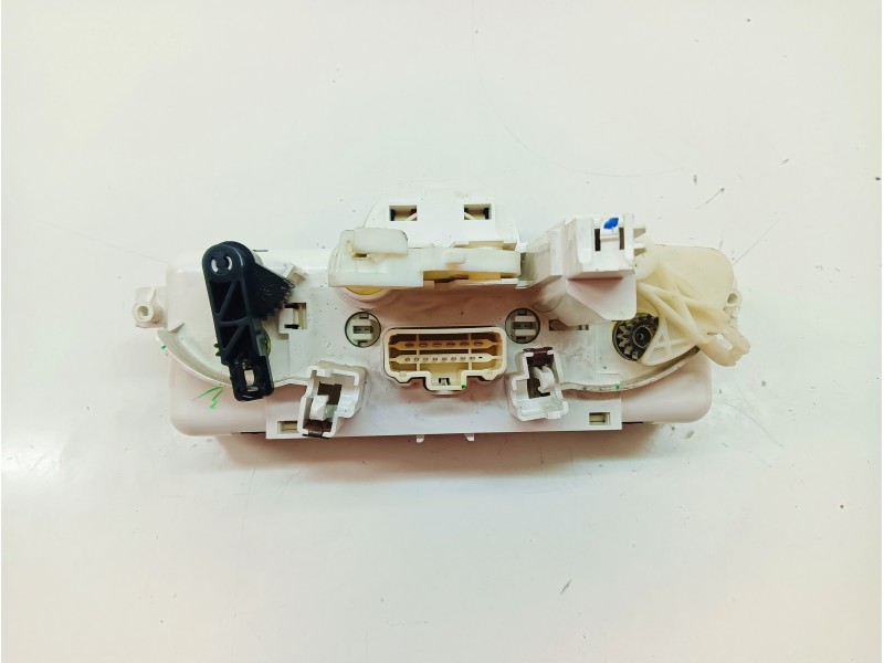 Recambio de mando calefaccion / aire acondicionado para renault clio iii authentique referencia OEM IAM 030967W  