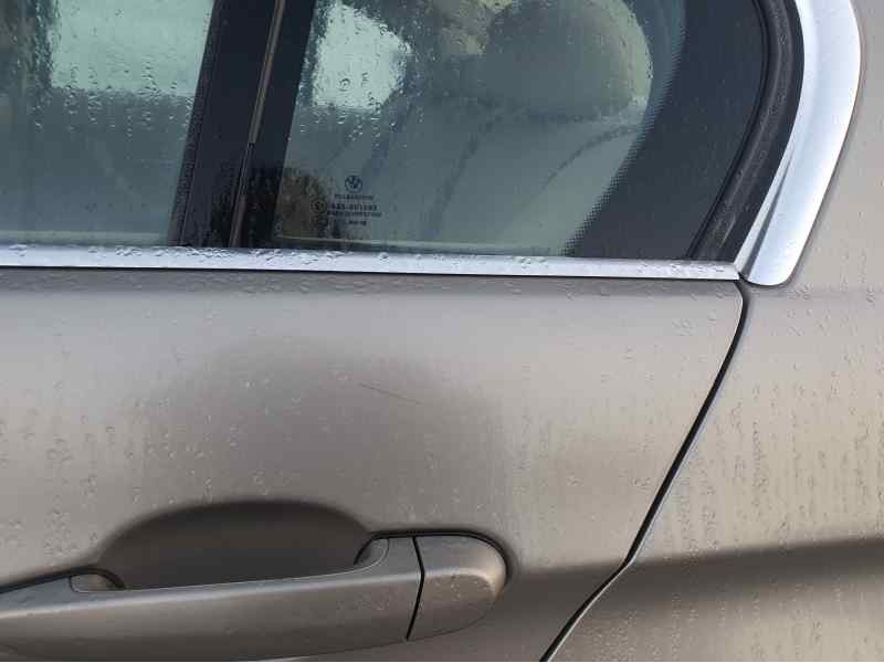 Recambio de puerta trasera izquierda para bmw serie 3 berlina (e90) 320d 177 cv referencia OEM IAM   