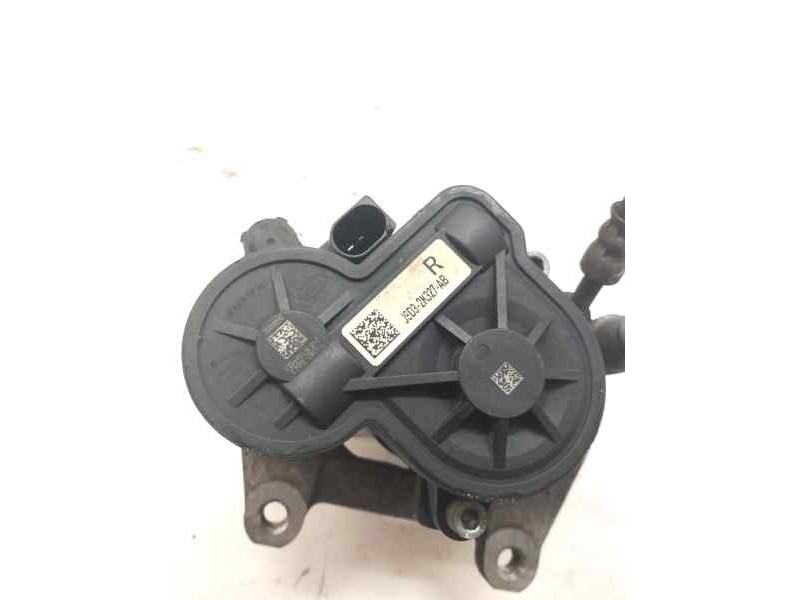 Recambio de pinza freno delantera derecha para jaguar i-pace se referencia OEM IAM J9D32K327AB  