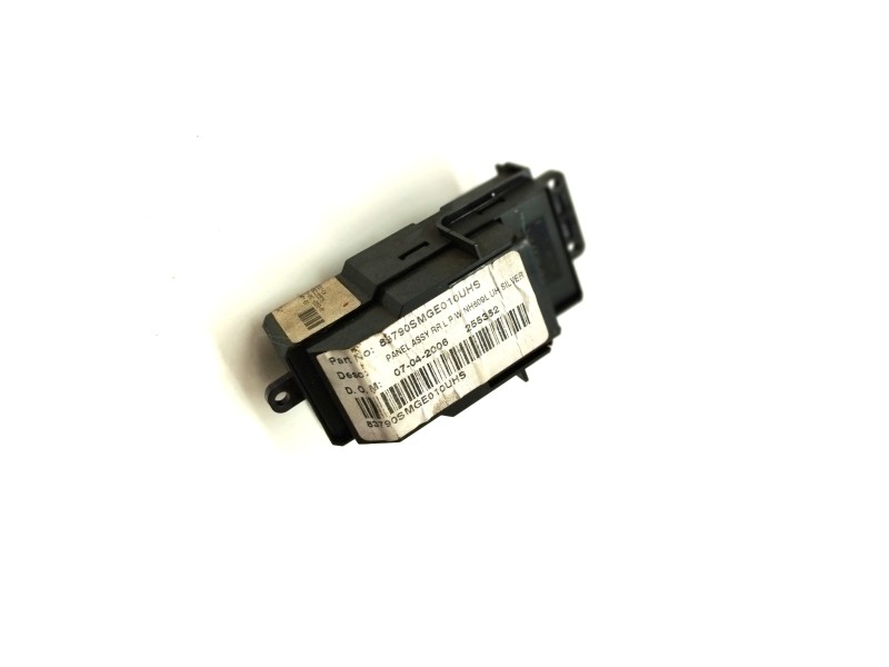 Recambio de mando elevalunas trasero izquierdo para honda civic berlina 5 (fk) 2.2 ctdi referencia OEM IAM 83790SMGE010UHS  
							