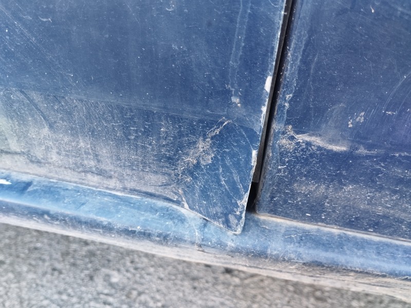 Recambio de puerta delantera izquierda para citroën c4 picasso rip curl referencia OEM IAM    Recambio de puerta delantera izquierda para citroën c4 picasso rip curl referencia OEM IAM