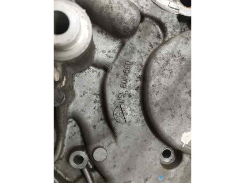 Recambio de tapa distribucion para audi q5 (8r) 3.0 tdi 245 cv referencia OEM IAM 059103151  