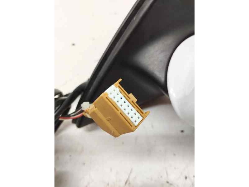 Recambio de retrovisor izquierdo para audi a4 berlina (8e) 2.0 tdi 16v 170 cv referencia OEM IAM   
							