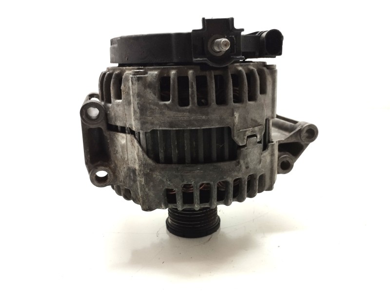 Recambio de alternador para mercedes-benz clase m (w164) 4.0 cdi referencia OEM IAM   