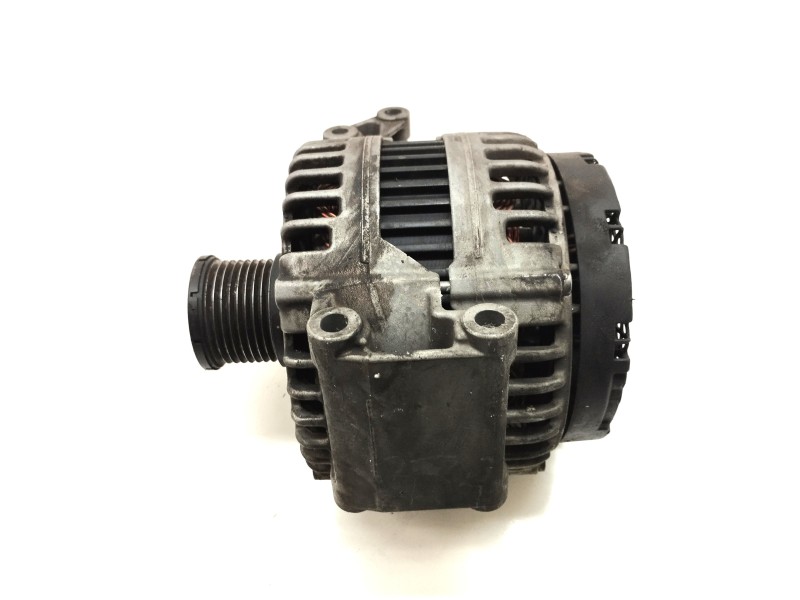 Recambio de alternador para mercedes-benz clase m (w164) 4.0 cdi referencia OEM IAM   