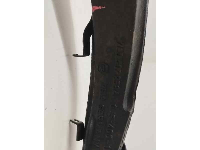 Recambio de mangueta delantera derecha para volkswagen touareg (7l6) 3.0 v6 tdi dpf referencia OEM IAM 7L0407258A  