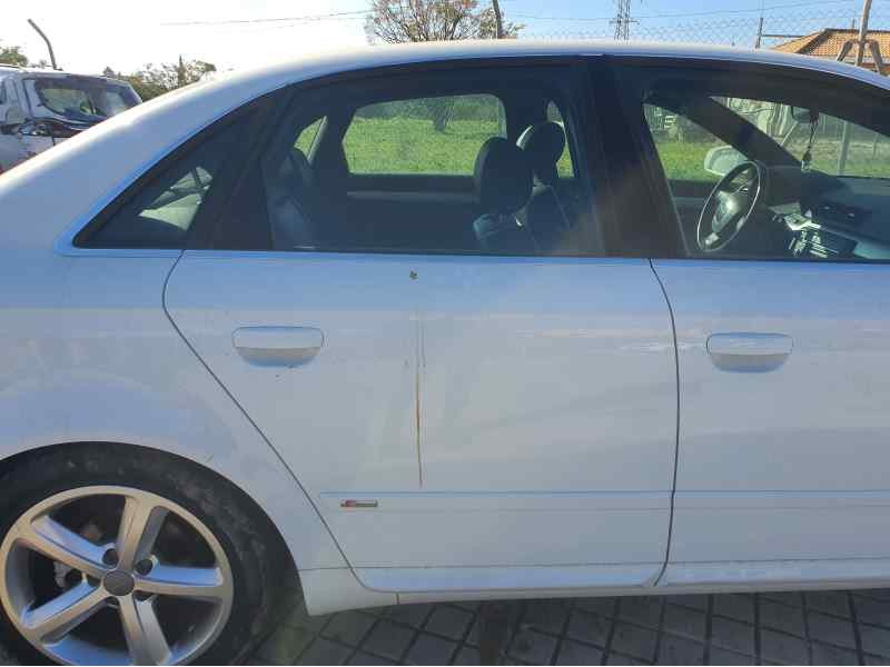 Recambio de puerta trasera derecha para audi a4 berlina (8e) 2.0 tdi 16v 170 cv referencia OEM IAM   