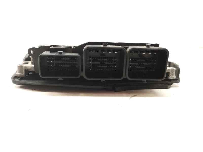 Recambio de centralita motor uce para peugeot 208 active referencia OEM IAM 0281030546  