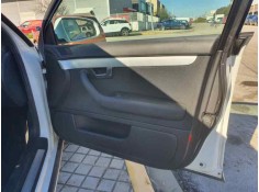 Recambio de guarnecido puerta delantera derecha para audi a4 berlina (8e) 2.0 tdi 16v 170 cv referencia OEM IAM   