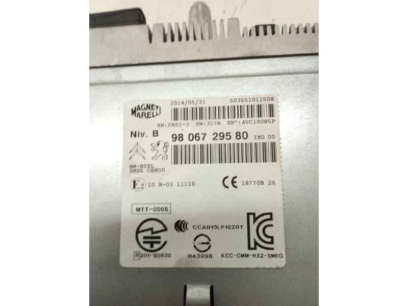 Recambio de sistema audio / radio cd para peugeot 208 active referencia OEM IAM 9806729580  