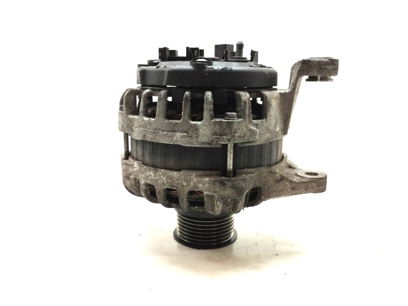 Recambio de alternador para iveco daily furgón 2.3 diesel cat referencia OEM IAM 504385134  