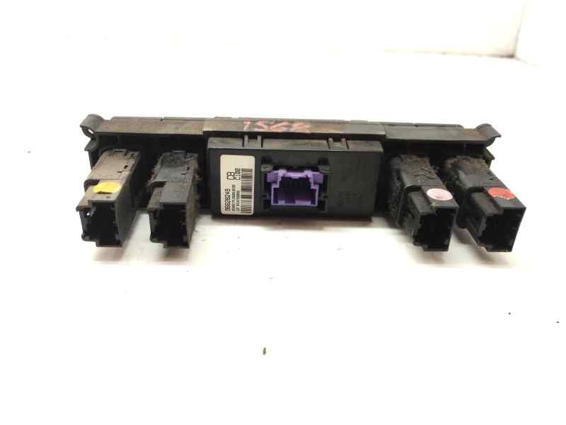 Recambio de mando multifuncion para chevrolet captiva 2.0 diesel cat referencia OEM IAM 96628249  