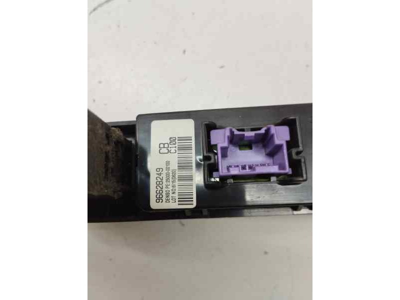 Recambio de mando multifuncion para chevrolet captiva 2.0 diesel cat referencia OEM IAM 96628249  