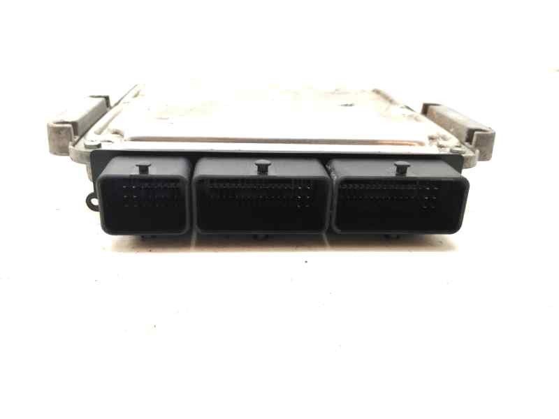 Recambio de centralita motor uce para dacia logan mcv ii laureate referencia OEM IAM 237102213R  