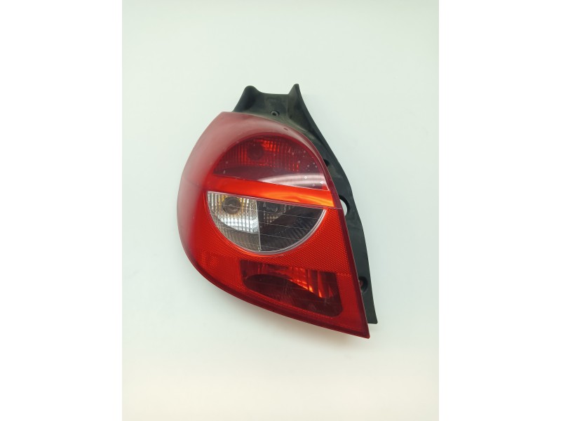 Recambio de piloto trasero izquierdo para renault clio iii 1.5 dci diesel referencia OEM IAM   