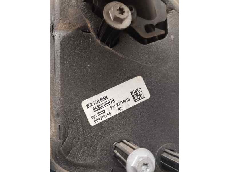 Recambio de retrovisor izquierdo para dacia sandero 1.2 16v 73 cv referencia OEM IAM 963020587R  