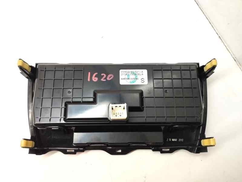 Recambio de mando climatizador para toyota auris 1.4 d-4d 90 cv referencia OEM IAM 5590002321A  