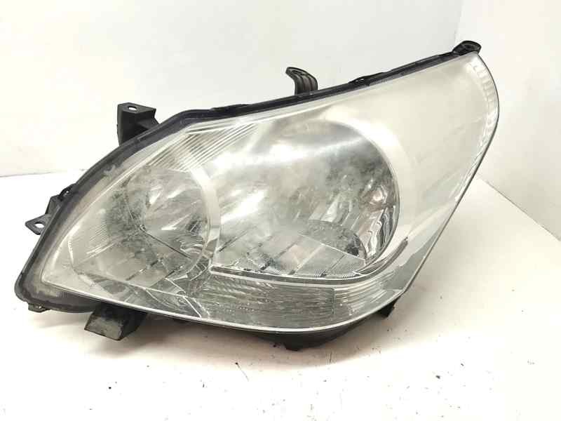 Recambio de faro izquierdo para toyota verso 1.6 vvt-i 16v 132 monospace referencia OEM IAM 811500F090  