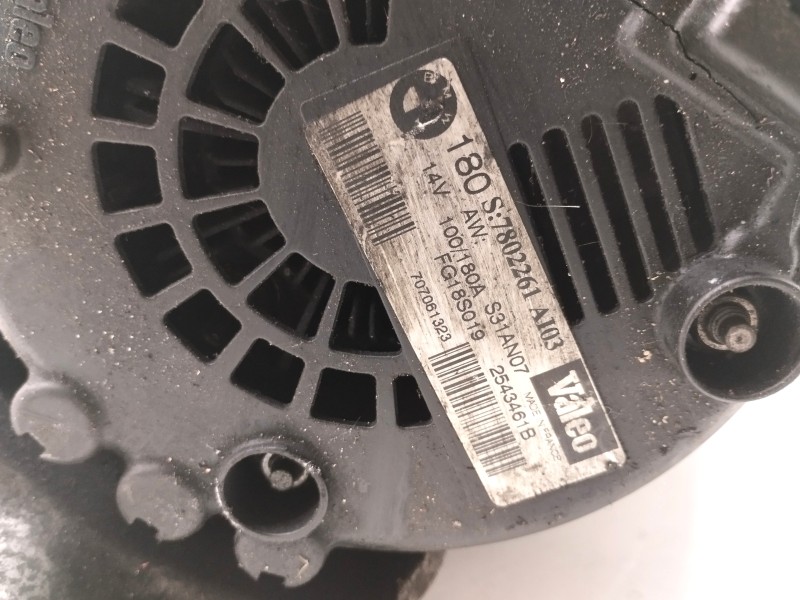 Recambio de alternador para bmw serie 1 berlina (e81/e87) 2.0 turbodiesel cat referencia OEM IAM 7802261AI03  